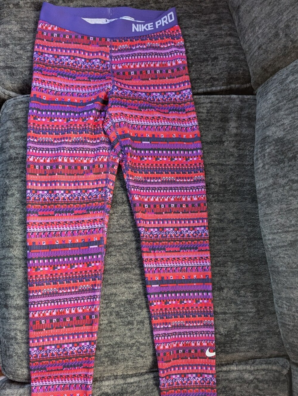 Nike Pro Pink and Purple Patterned Leggings - Picture 2 of 7